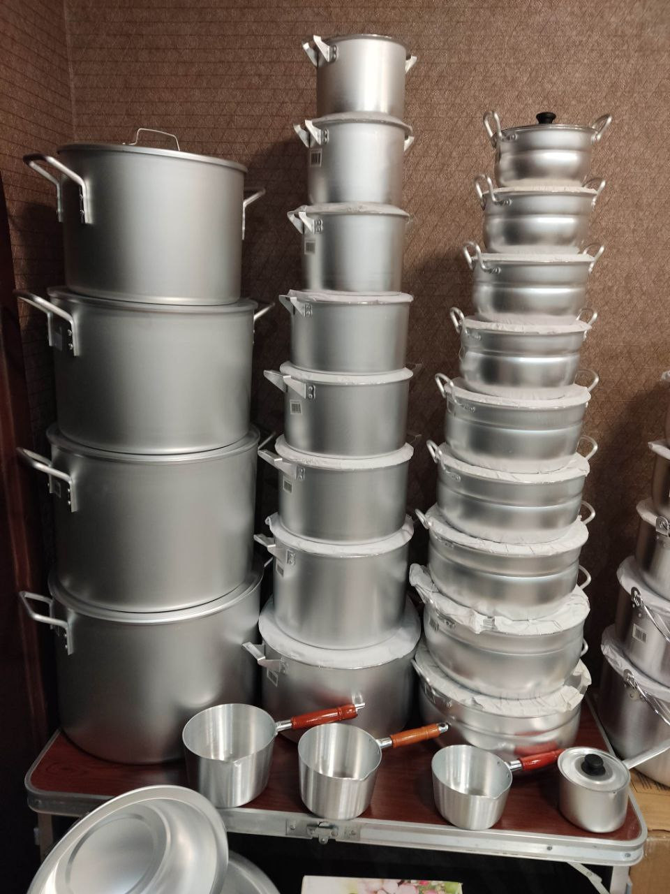 Алюмінієвий посуд Interos